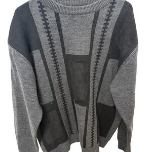 Vintage Gray & Black Crewneck Sweater - Classic Knit